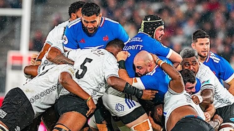 OVALIE - Coqs secoués par les Flying Fijians / Dax aux anges, Biarritz et Mont-de-Marsan assomés